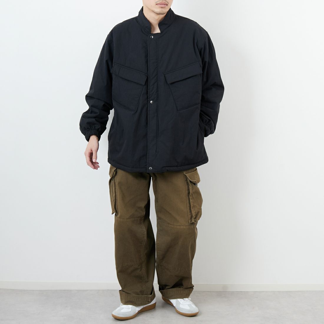 ARMY TWILL SANFORIZED [アーミーツイル サンフォライズド] 別注 中綿入り ケミカルプロテクトジャケット [AM-2554501-INT-JF] BLACK &&モデル身長：168cm 着用サイズ：M&&