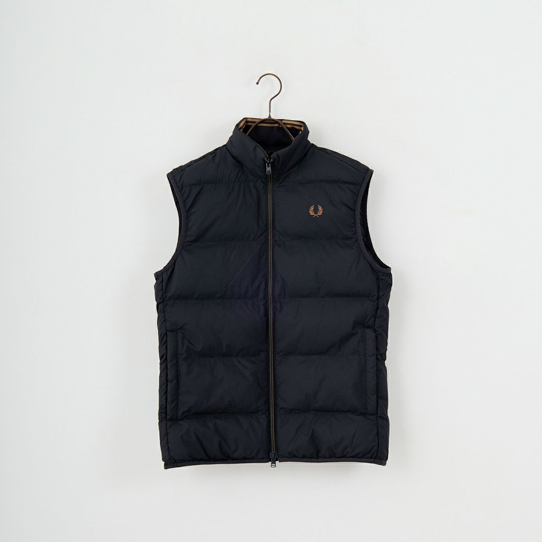 FRED PERRY [フレッドペリー] インサレーテッドジレ [J8522] 102 BLACK