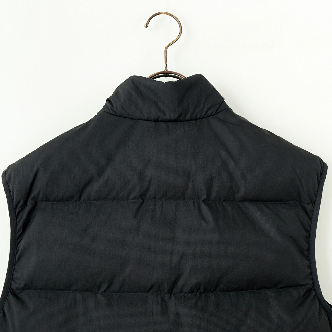 FRED PERRY [フレッドペリー] インサレーテッドジレ [J8522] 102 BLACK