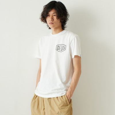 DEUS EX MACHINA [デウス エクス マキナ] SHIELD Tシャツ [T-DMW41808E