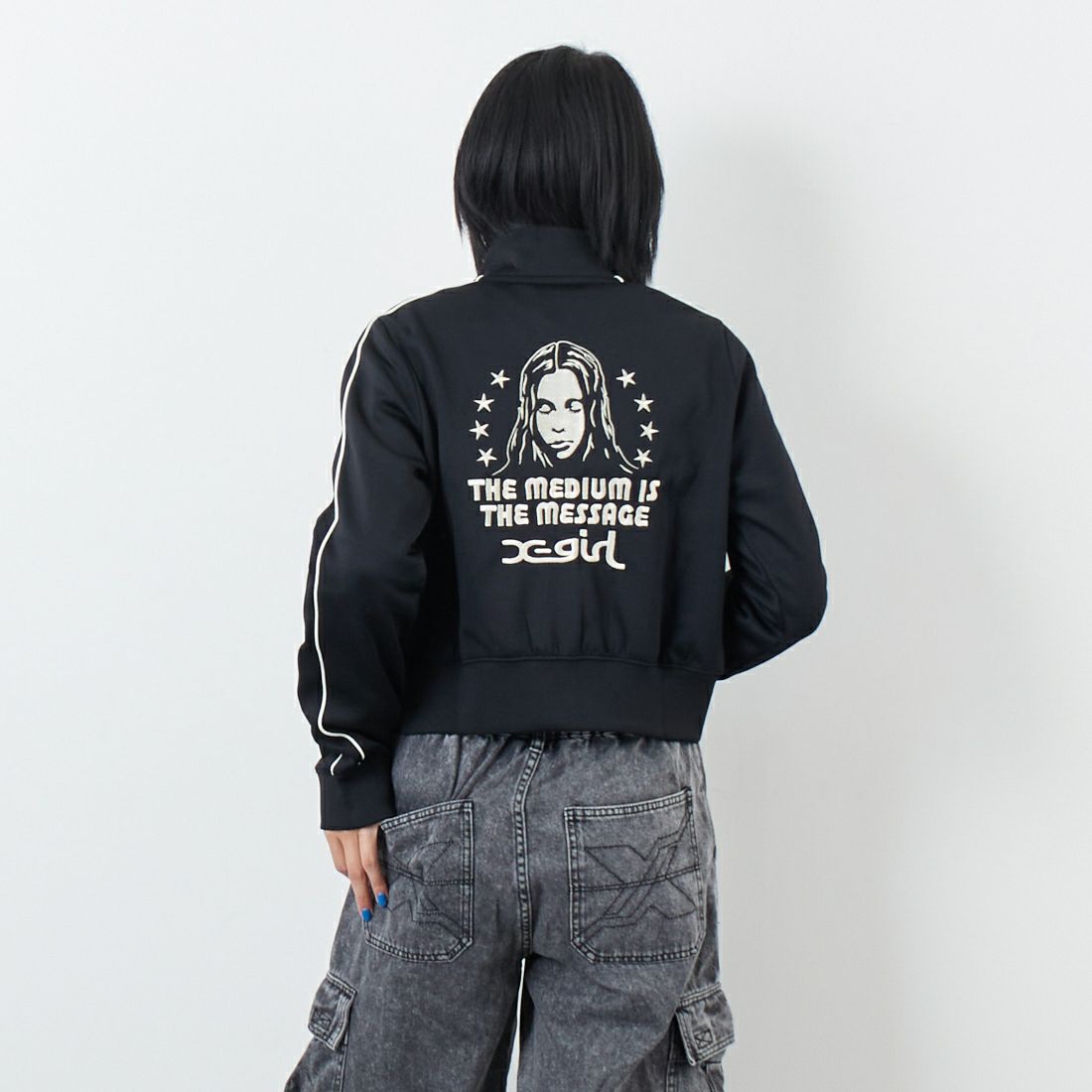 BLACK&&モデル身長：167cm 着用サイズ：M&&