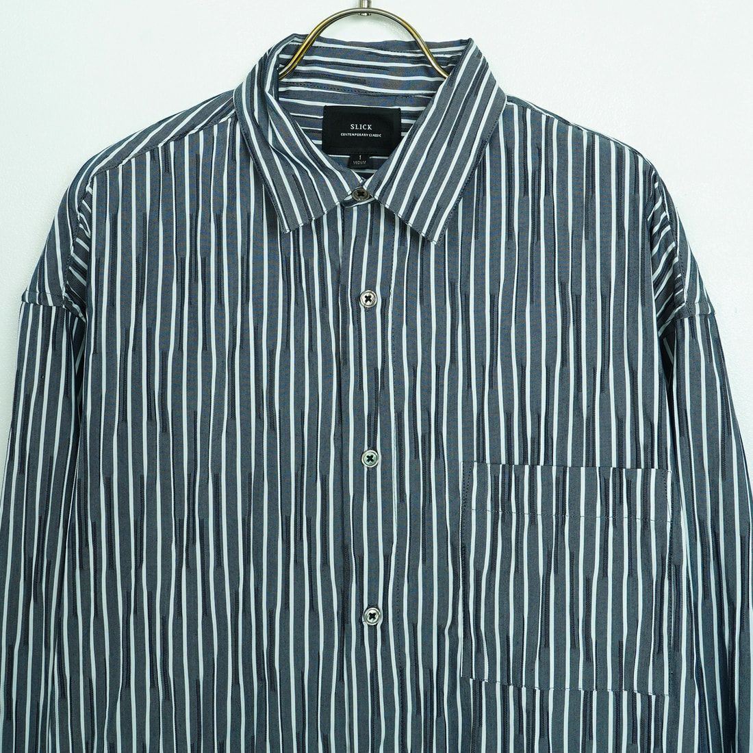 SLICK [スリック] ストライプタックジャガード ドローストリングスレギュラーカラーシャツ [5121018] 210 NAVY