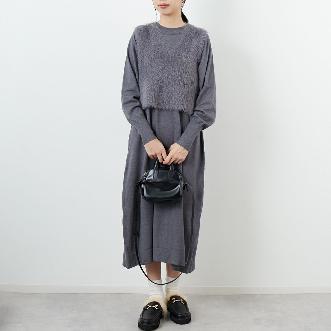 20日削除ボルジーファーベストとワンピース CLOCHE [クロシェ] ファーベスト&ニットワンピースセット [55285528