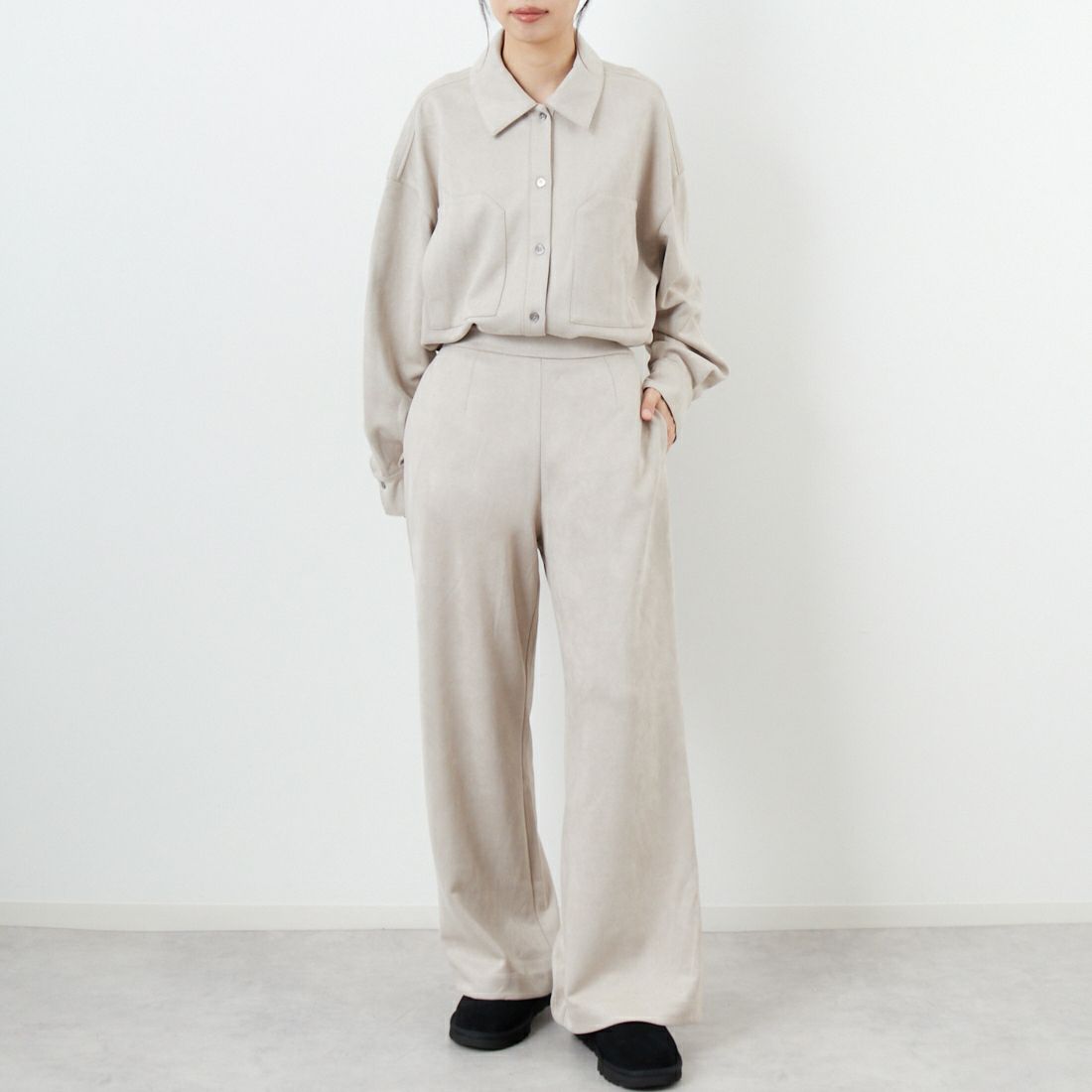 CLOCHE [クロシェ] スエードダンボールパンツ [55286556] ﾍﾞｰｼﾞｭ &&モデル身長：162cm 着用サイズ：2&&