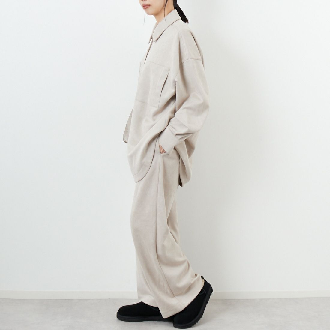 CLOCHE [クロシェ] スエードダンボールパンツ [55286556] ﾍﾞｰｼﾞｭ &&モデル身長：162cm 着用サイズ：2&&