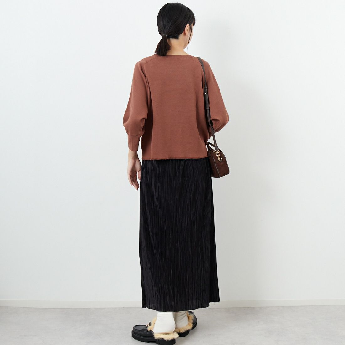 KHA:KI [カーキ] ハニカム8分袖トップス [MIL25FCS3467] BROWN &&モデル身長：162cm 着用サイズ：1&&