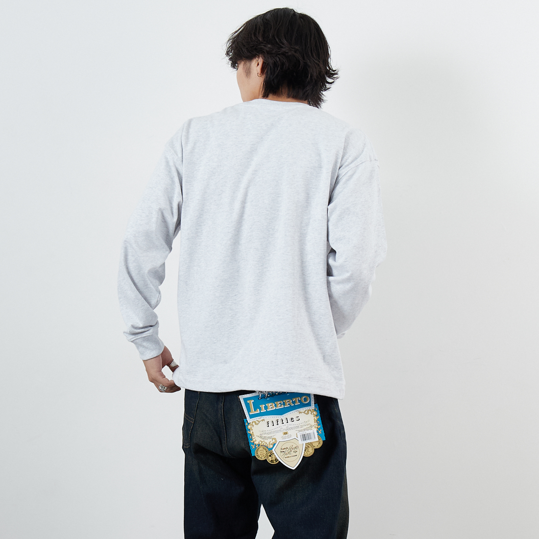 ONEITA [オニータ] ケミカル加工ドロストロングスリーブTシャツ [2523-468IN] ASH &&モデル身長：179cm 着用サイズ：M&&