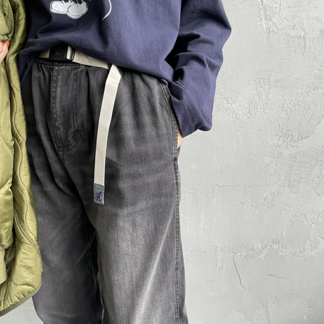 GRAMiCCi [グラミチ] 別注 ストレッチデニム エブリデイパンツ [GUP5-F1023-JF] BLK USED &&モデル身長：160cm 着用サイズ：S&&