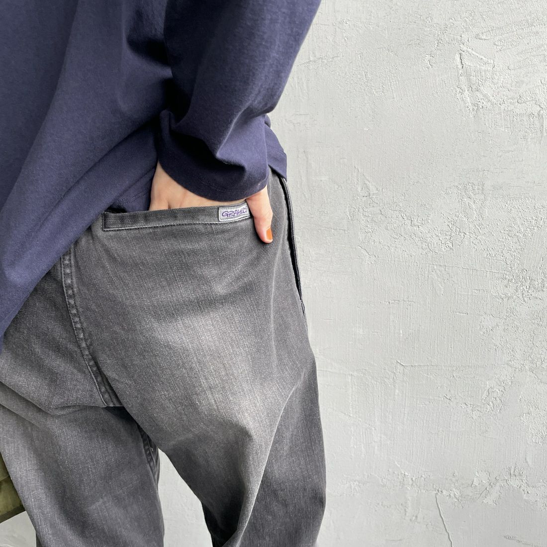 GRAMiCCi [グラミチ] 別注 ストレッチデニム エブリデイパンツ [GUP5-F1023-JF] BLK USED &&モデル身長：160cm 着用サイズ：S&&