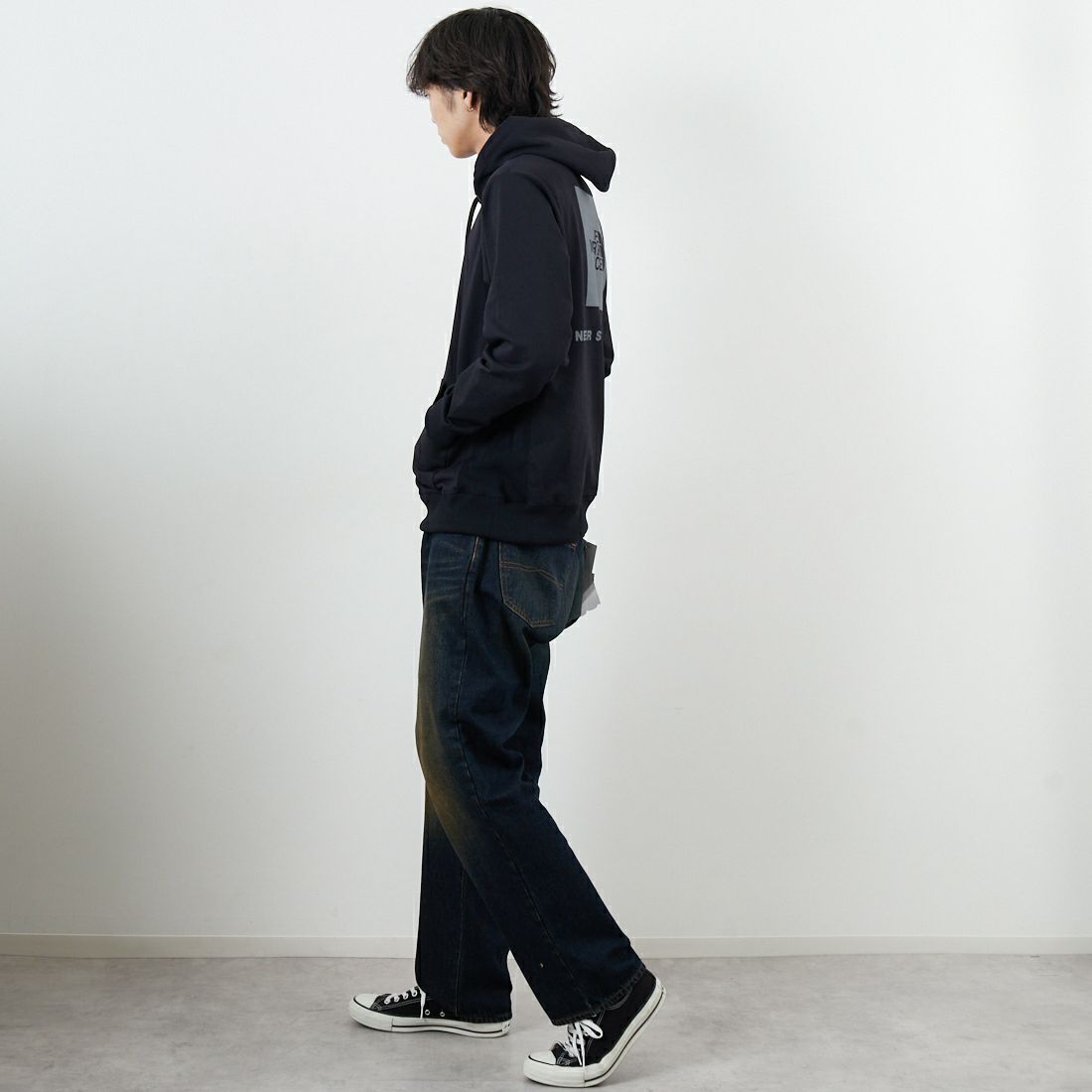 THE NORTH FACE [ザ ノースフェイス] バックスクエアロゴフーディ [NT62533] K &&モデル身長：179cm 着用サイズ：M&&