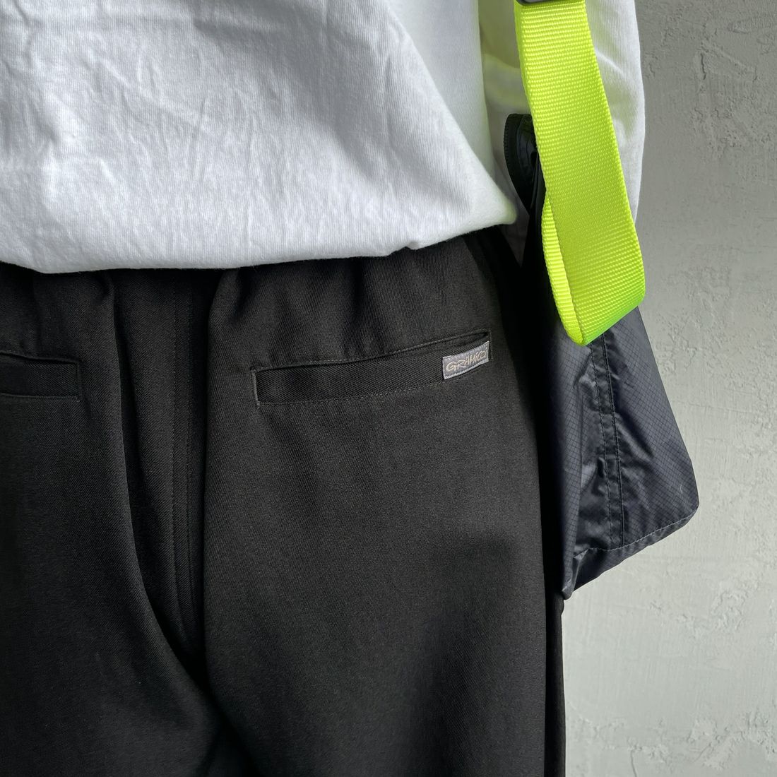 GRAMiCCi [グラミチ] 別注 ウールライク ワイドパンツ [GUP5-F1025-JF] BLACK &&モデル身長：160cm 着用サイズ：S&&