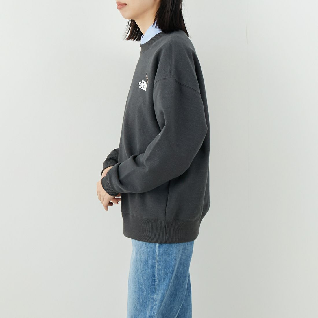 THE NORTH FACE [ザ ノースフェイス] ズーピッカークルー [NT12536] AG &&モデル身長：162cm 着用サイズ：S&&