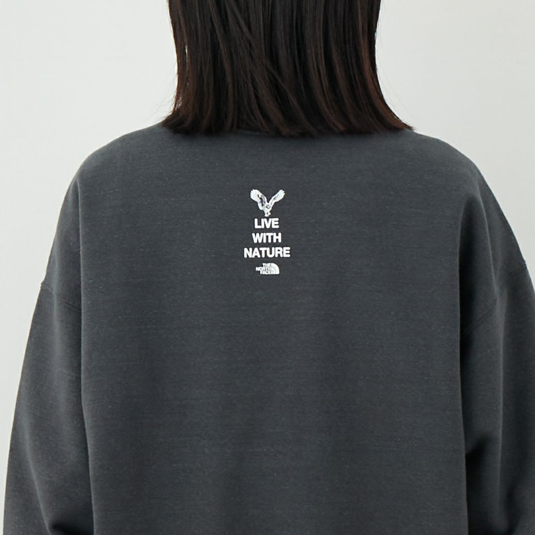 THE NORTH FACE [ザ ノースフェイス] ズーピッカークルー [NT12536] AG &&モデル身長：162cm 着用サイズ：S&&