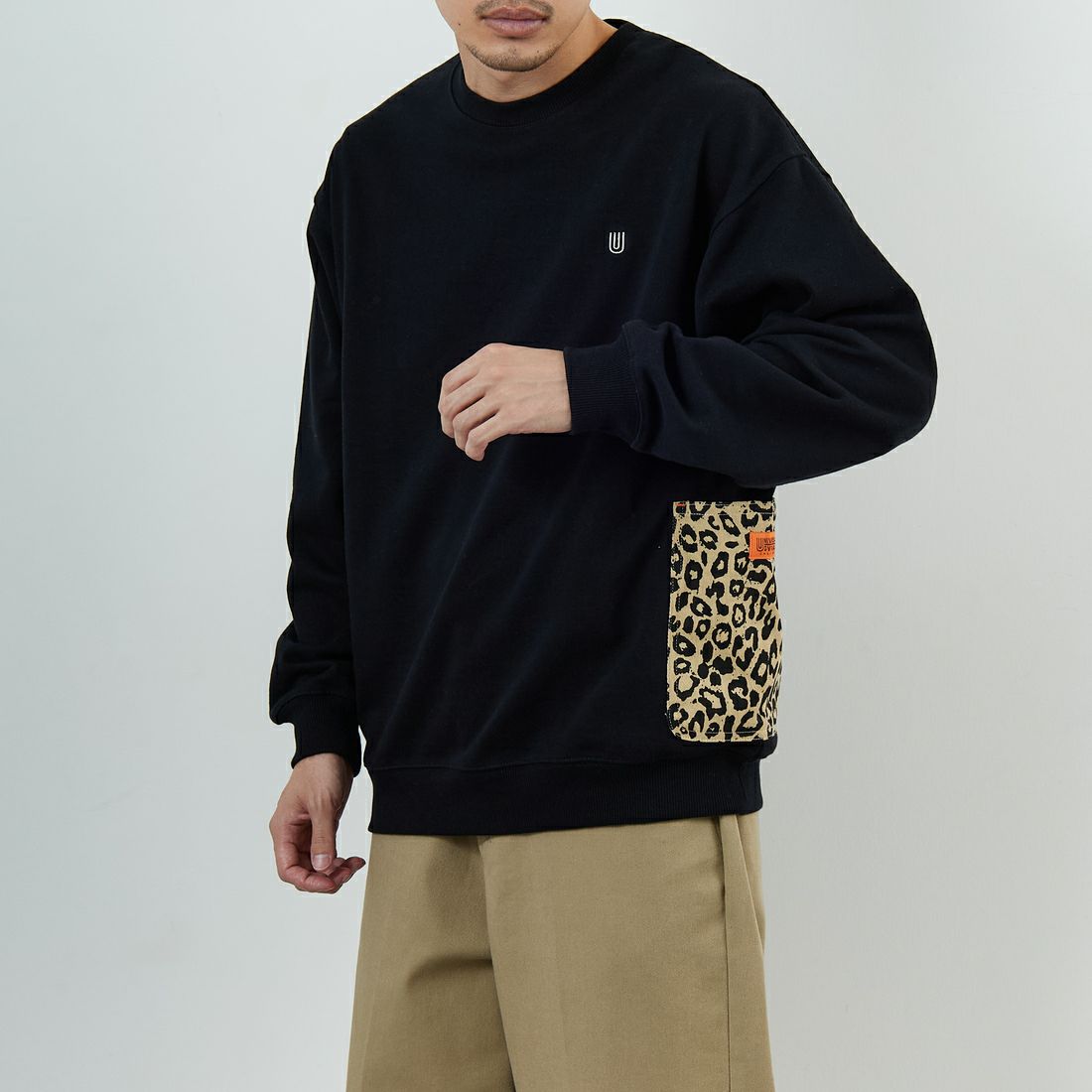 BLACK&&モデル身長：168cm 着用サイズ：M&&