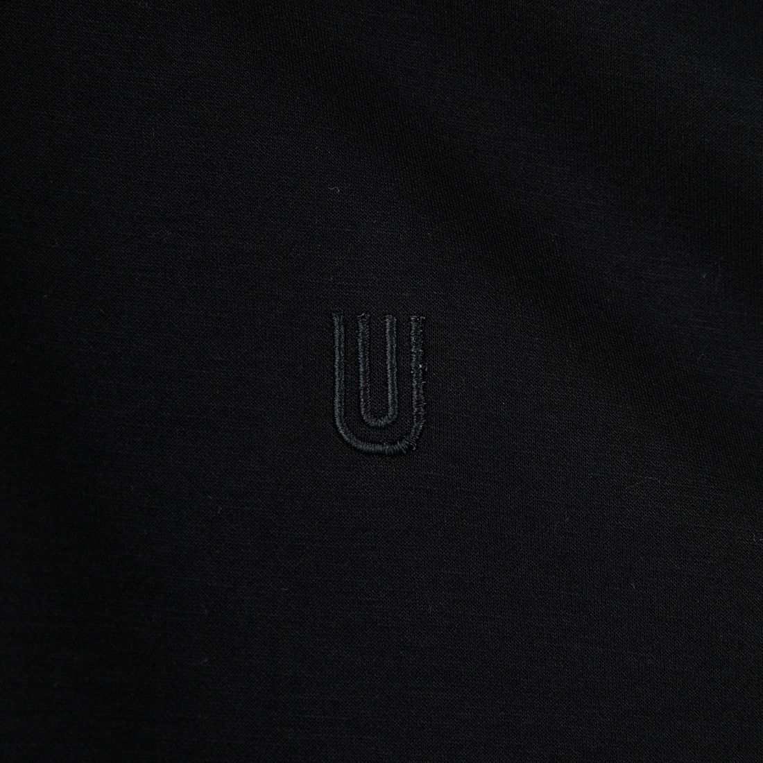 UNIVERSAL OVERALL [ユニバーサルオーバーオール] 別注 ワンポイントロゴ刺繍 ポンチ スウェットパーカー [U2531230IN-JF] BLACK
