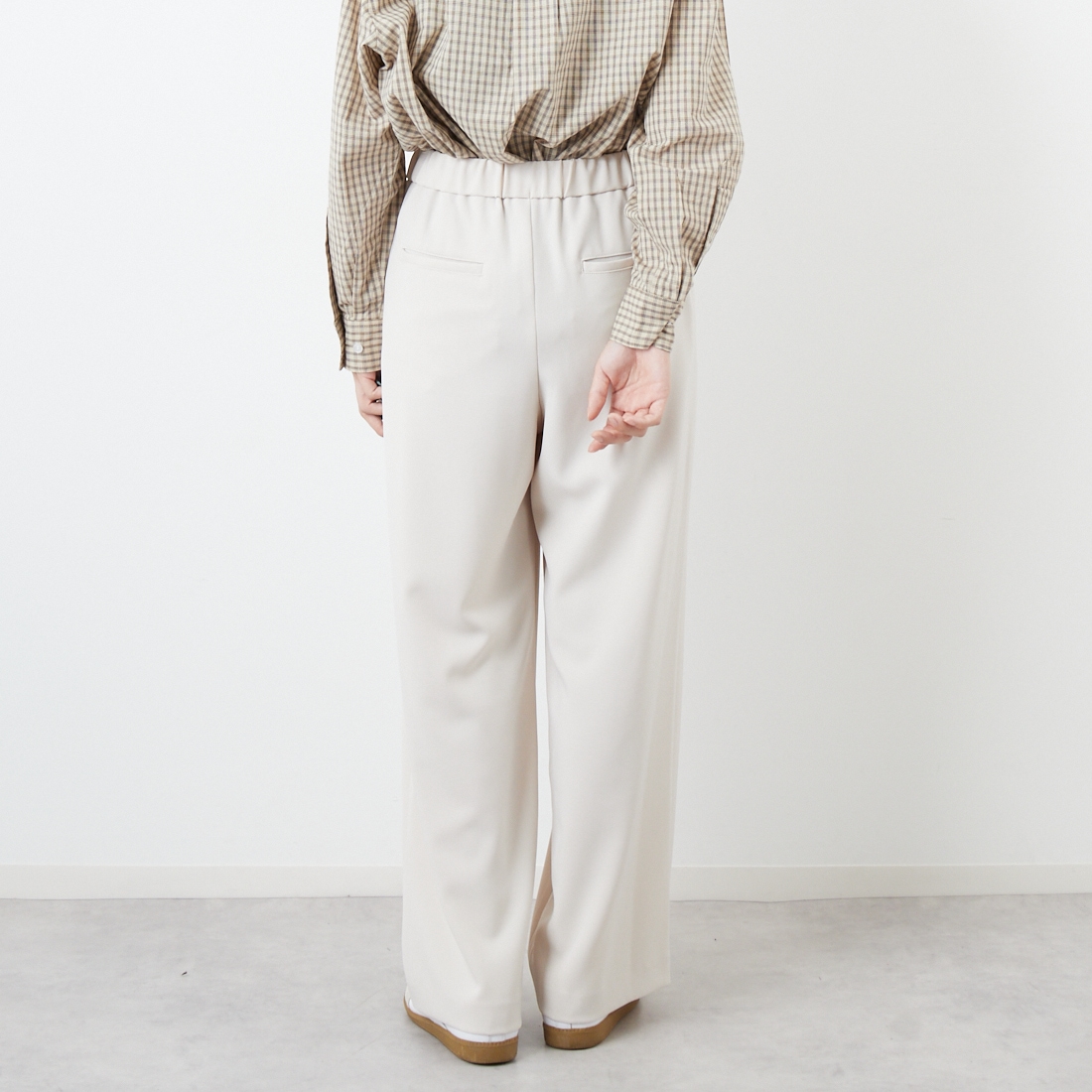 Jeans Factory Clothes [ジーンズファクトリークローズ] 杢調ツイルストレッチワイドパンツ [J-4826] 200 ﾍﾞｰｼﾞｭ &&モデル身長：162cm 着用サイズ：36&&