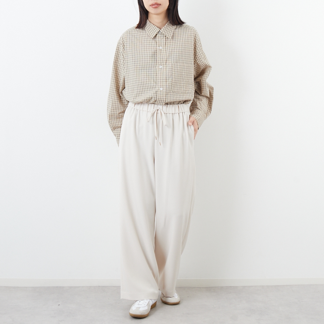 Jeans Factory Clothes [ジーンズファクトリークローズ] 杢調ツイルストレッチワイドパンツ [J-4826] 200 ﾍﾞｰｼﾞｭ &&モデル身長：162cm 着用サイズ：36&&