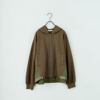 056 ｶｰｷ