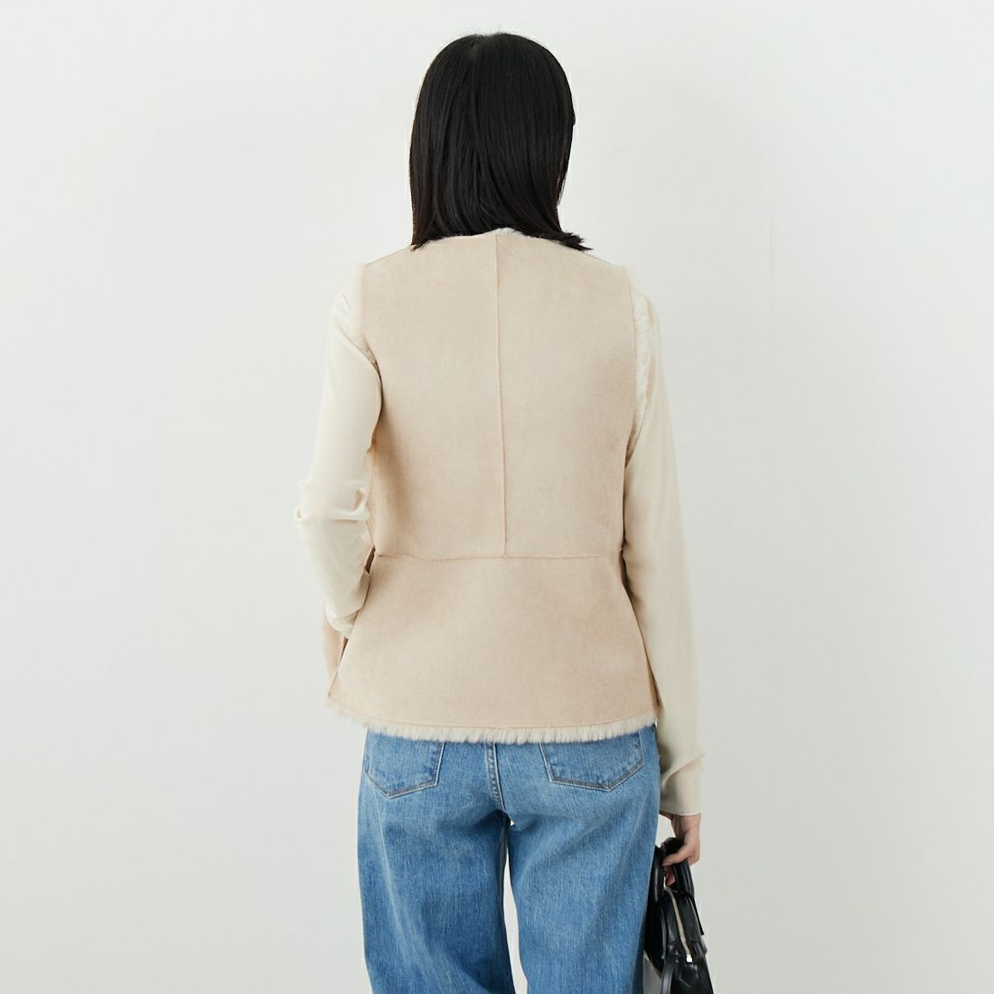 Jeans Factory Clothes [ジーンズファクトリークローズ] エコファーベスト [330021] 153 ﾍﾞｰｼﾞｭ &&モデル身長：162cm 着用サイズ：F&&