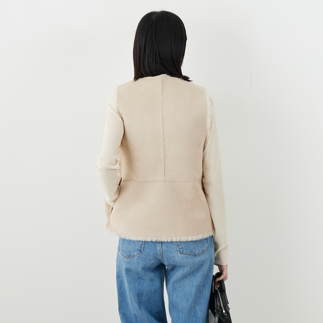 Jeans Factory Clothes [ジーンズファクトリークローズ] エコファーベスト [330021] 153 ﾍﾞｰｼﾞｭ &&モデル身長：162cm 着用サイズ：F&&