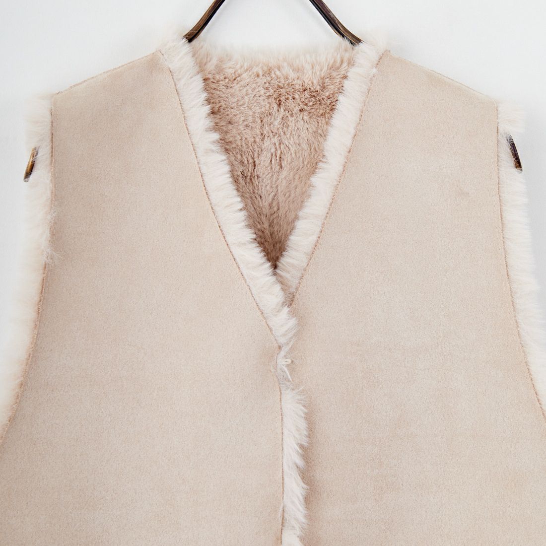 Jeans Factory Clothes [ジーンズファクトリークローズ] エコファーベスト [330021] 153 ﾍﾞｰｼﾞｭ