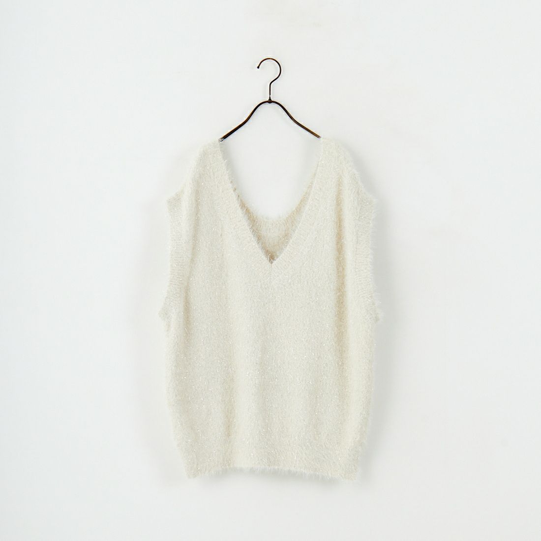 21 IVORY