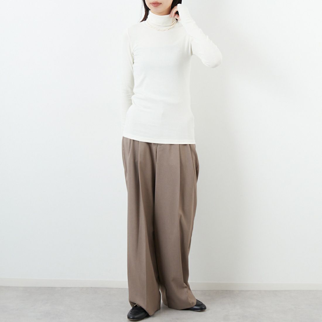 USINE [ユジーヌ] エンジェルウールタートルネックカットソー [21256067] 031 ｱｲﾎﾞﾘｰ &&モデル身長：162cm 着用サイズ：36&&
