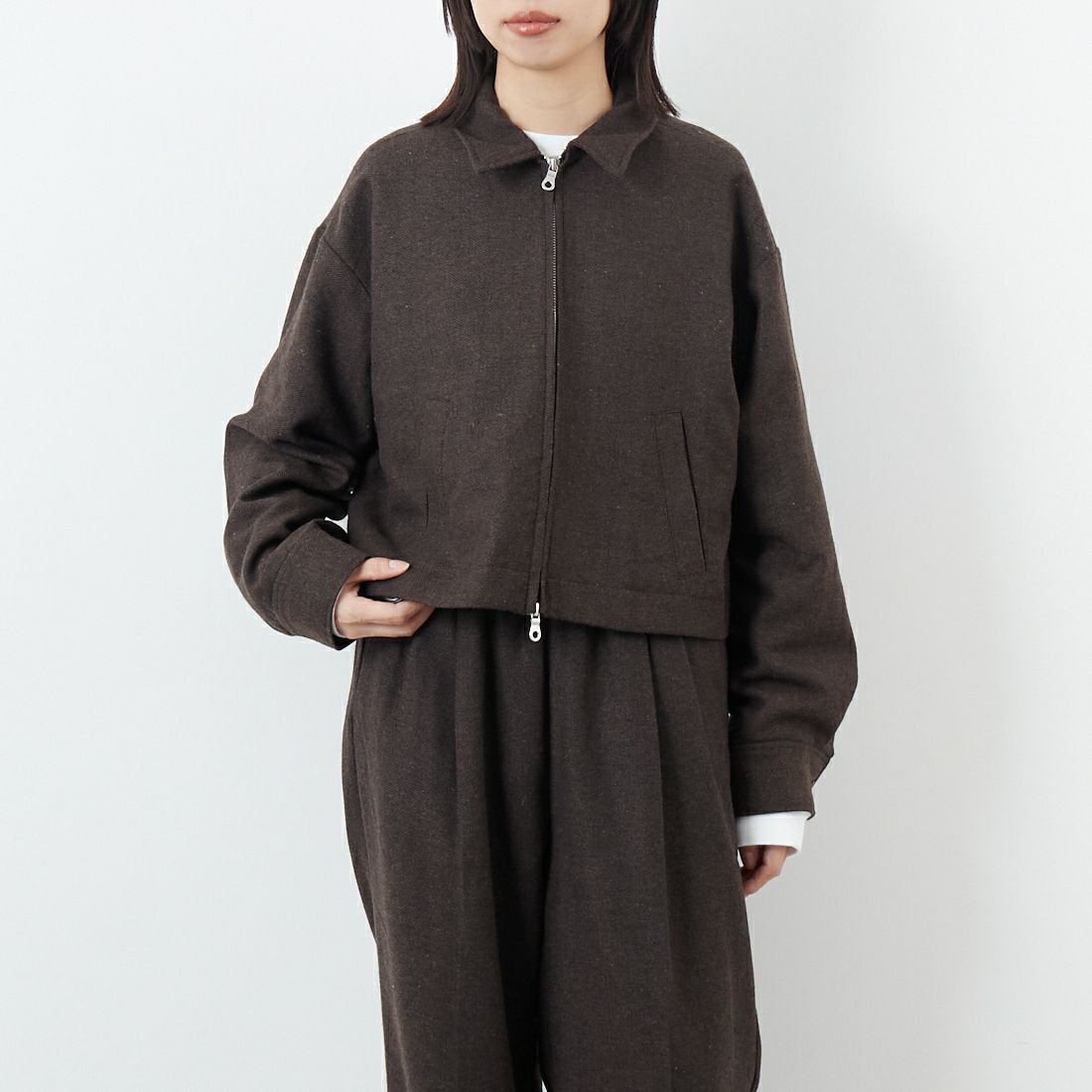 Noir Fabrik [ヌワールファブリック] ジップジャケット [IN2-JK-5] BROWN &&モデル身長：162cm 着用サイズ：F&&