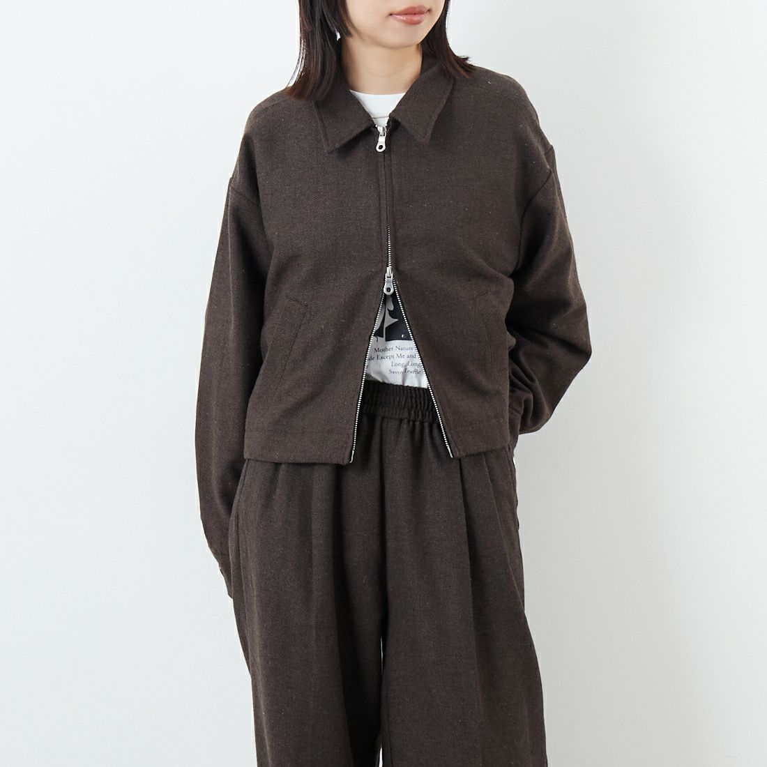 Noir Fabrik [ヌワールファブリック] ジップジャケット [IN2-JK-5] BROWN &&モデル身長：162cm 着用サイズ：F&&