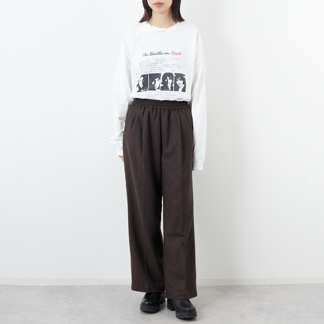 Noir Fabrik [ヌワールファブリック] イージーフレアパンツ [IN16-PT-5] BROWN &&モデル身長：162cm 着用サイズ：S&&