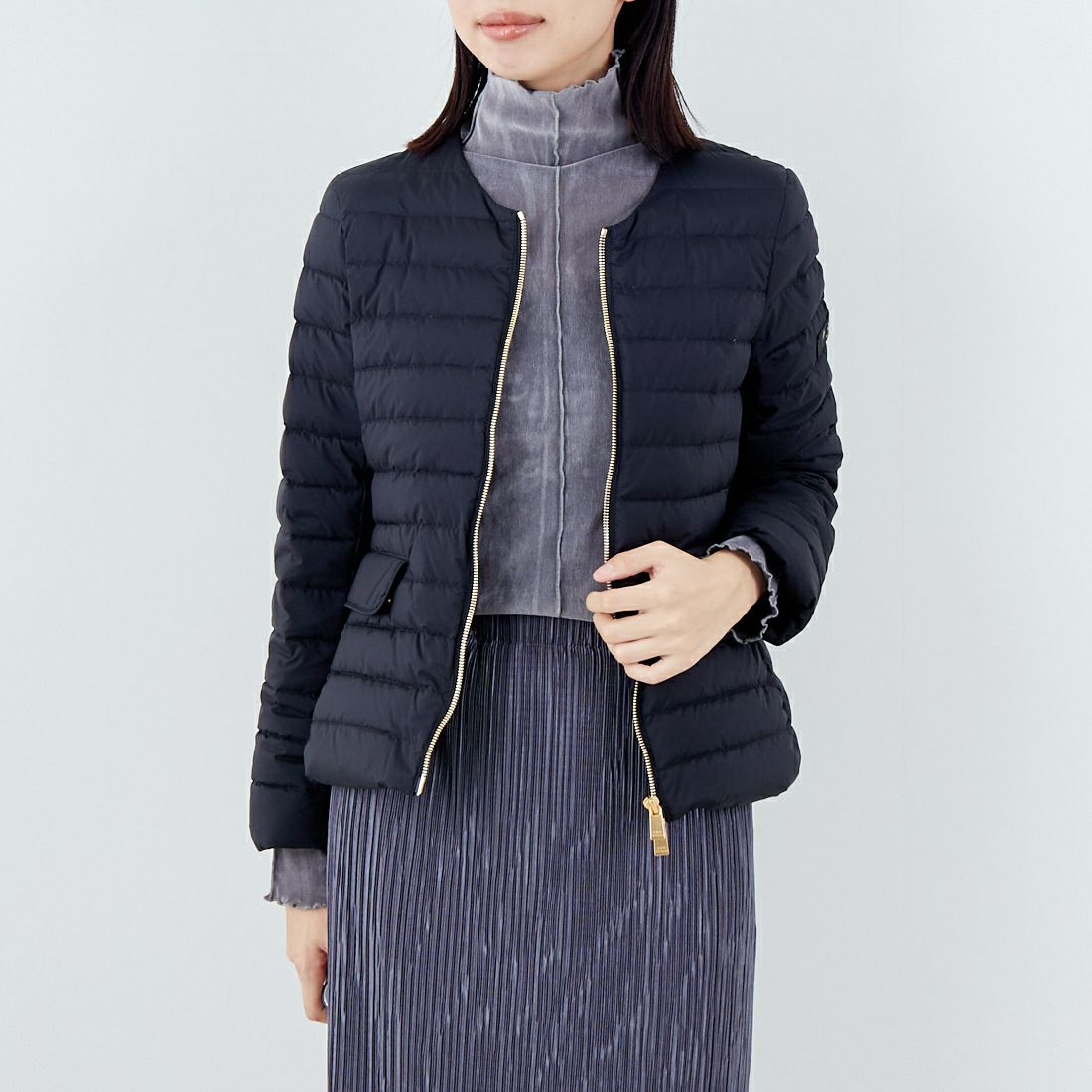 TATRAS [タトラス] NOKO ライトダウンジャケット [LJXA0027013588] BLACK &&モデル身長：162cm 着用サイズ：2&&