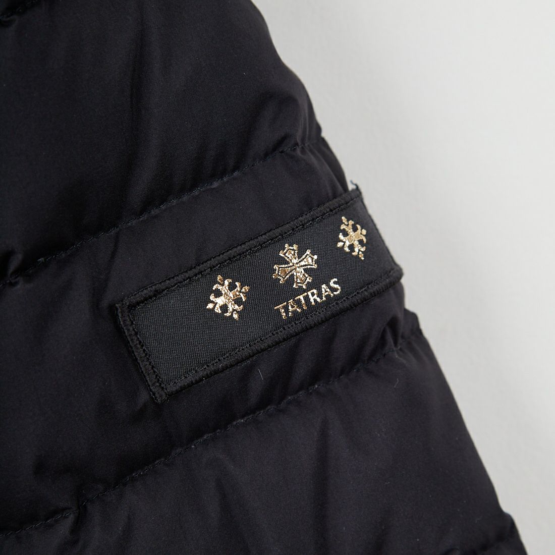 TATRAS [タトラス] NOKO ライトダウンジャケット [LJXA0027013588] BLACK