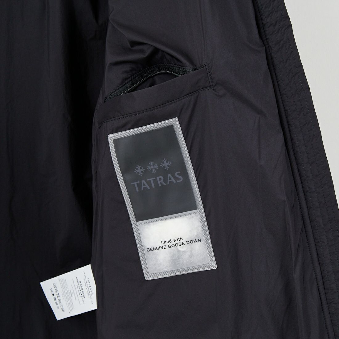 TATRAS [タトラス] TARO ライトダウンジャケット [MJXA0023013588] BLACK