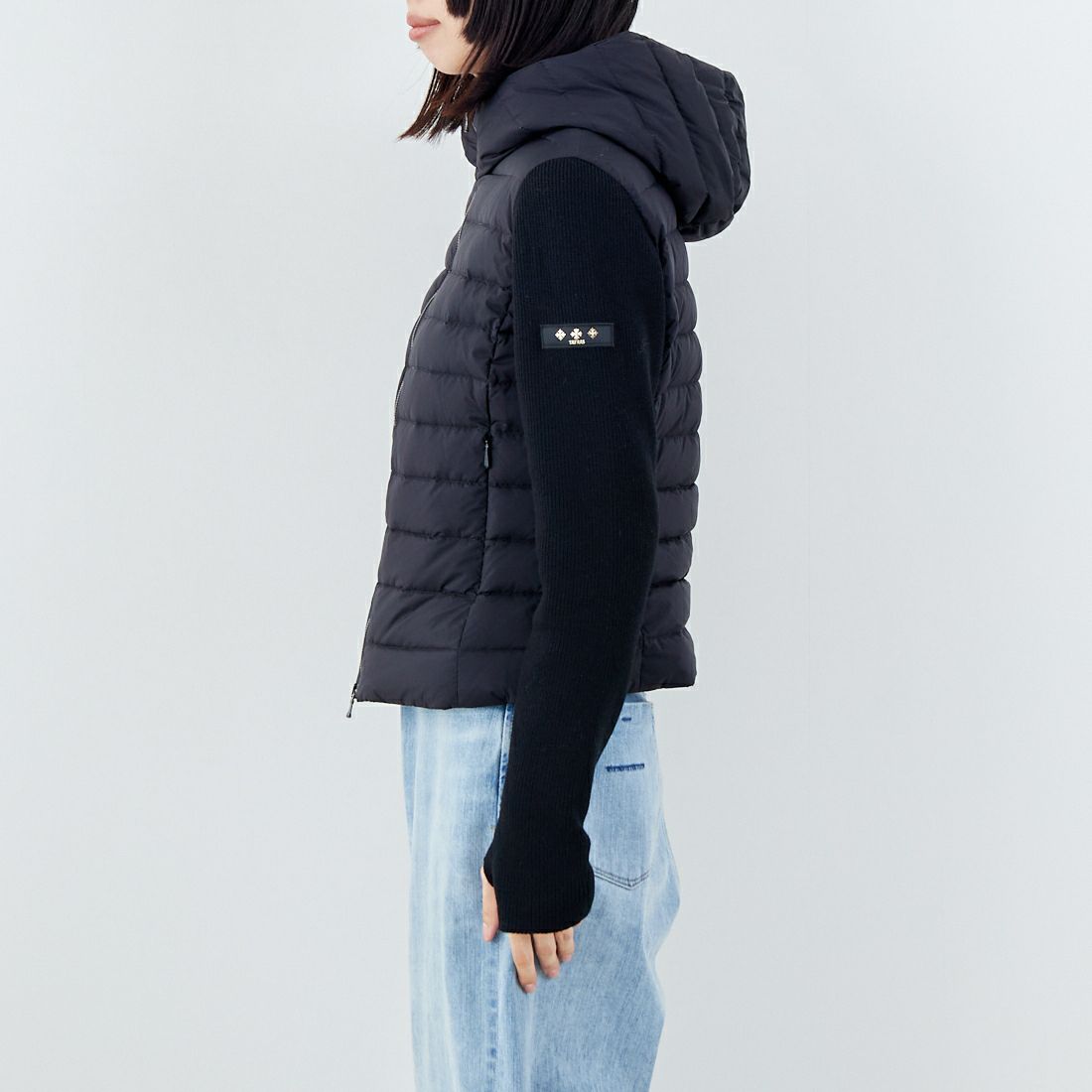 TATRAS [タトラス] GRIF ライトダウンジャケット [LJXA0030013588] BLACK &&モデル身長：162cm 着用サイズ：2&&