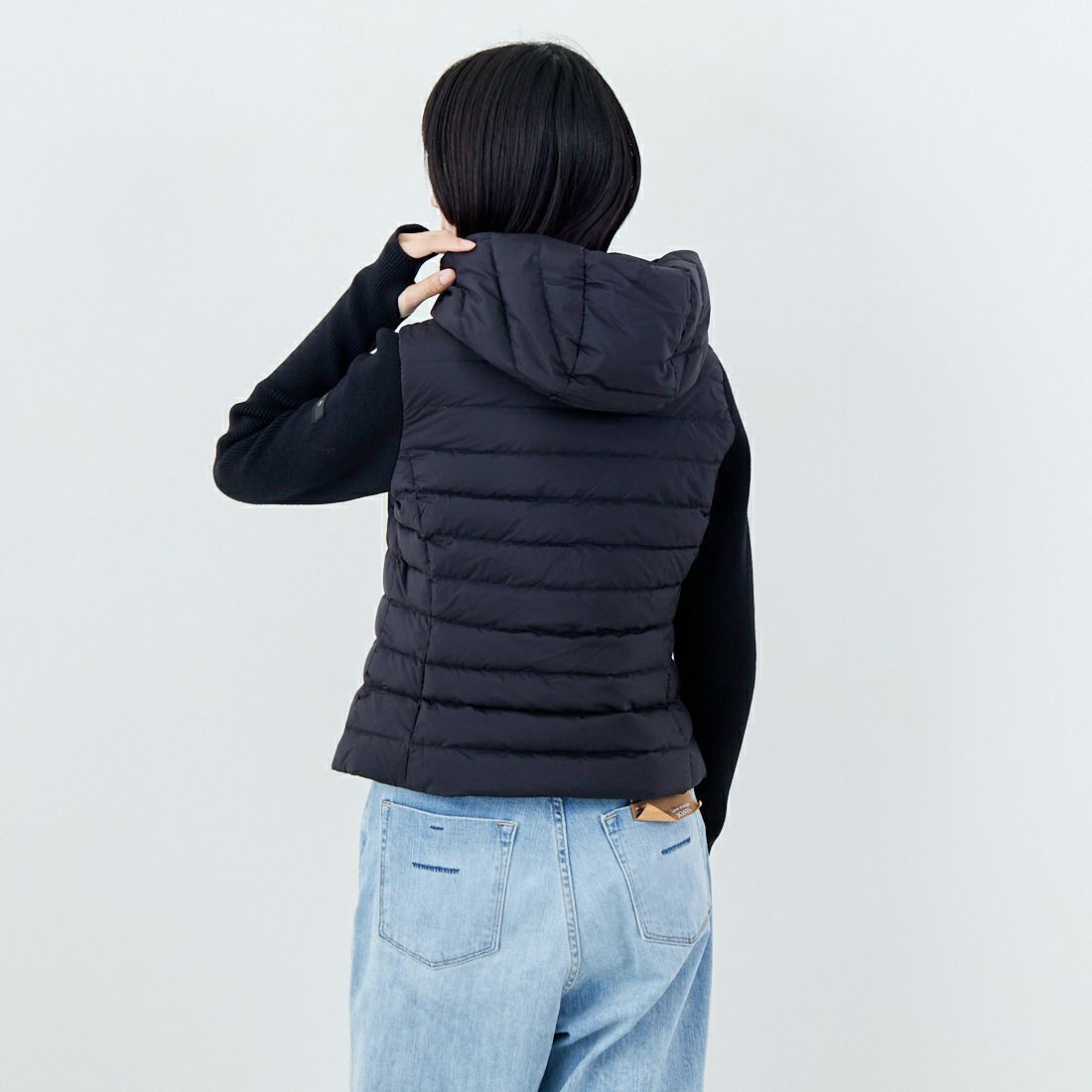 TATRAS [タトラス] GRIF ライトダウンジャケット [LJXA0030013588] BLACK &&モデル身長：162cm 着用サイズ：2&&