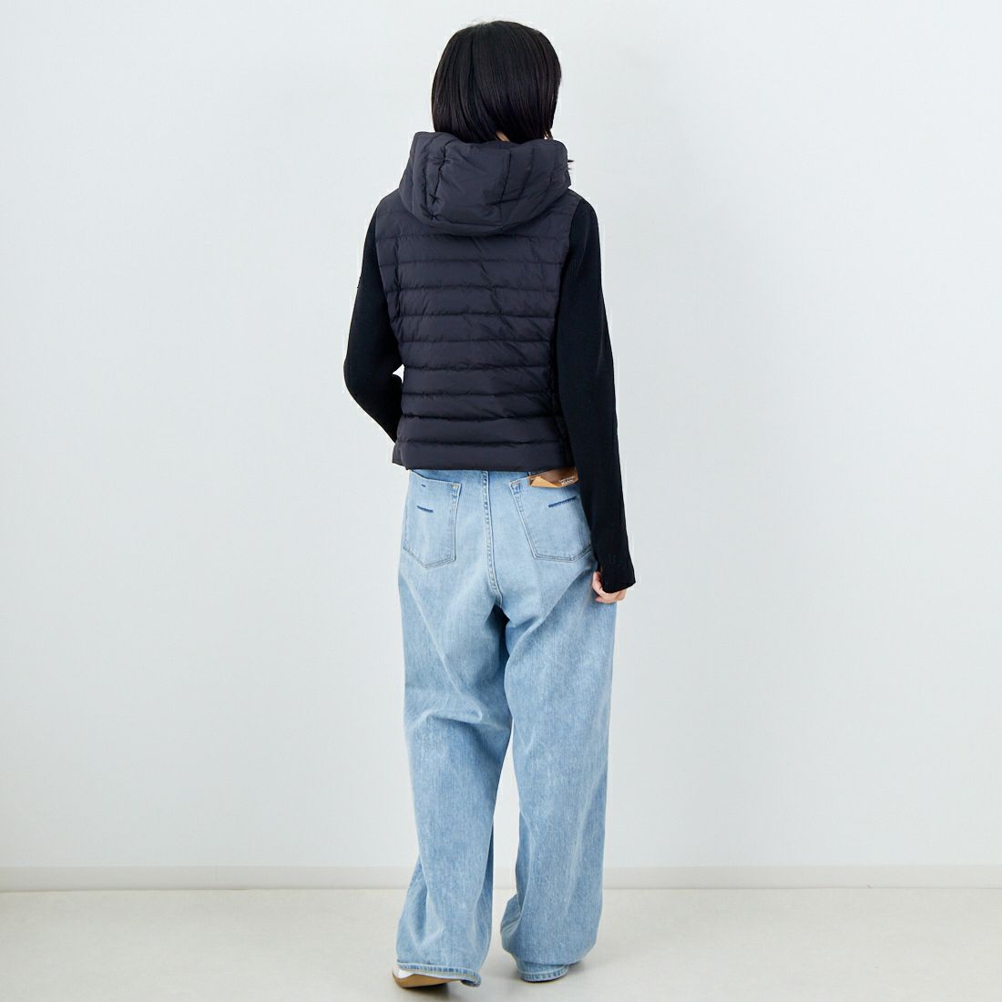 TATRAS [タトラス] GRIF ライトダウンジャケット [LJXA0030013588] BLACK &&モデル身長：162cm 着用サイズ：2&&