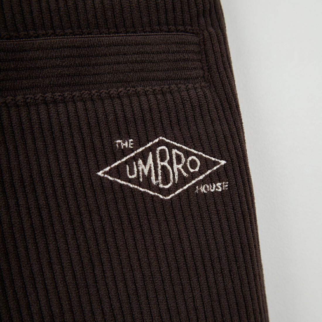 UMBRO HOUSE [アンブロハウス] コーデュロイトラックパンツ [UMHO25AW-PT01] BROWN