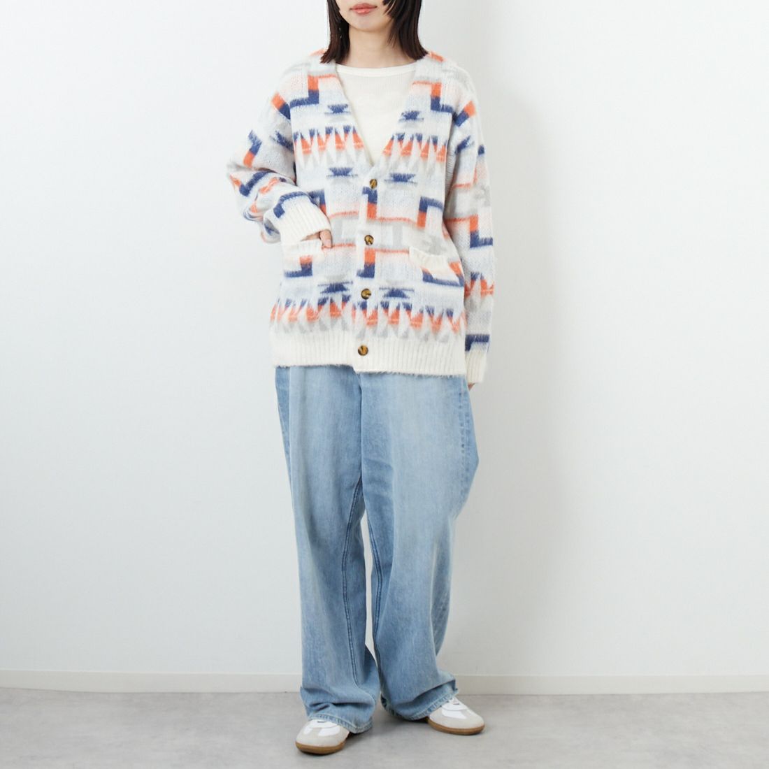 Jf Ready Made [ジェイエフレディメイド] バルキージャガードカーディガン [254AN2CD022JF] WHT &&モデル身長：162cm 着用サイズ：F&&