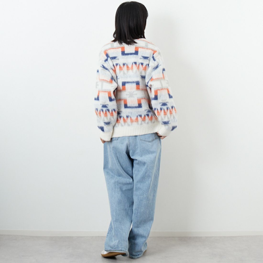 Jf Ready Made [ジェイエフレディメイド] バルキージャガードカーディガン [254AN2CD022JF] WHT &&モデル身長：162cm 着用サイズ：F&&