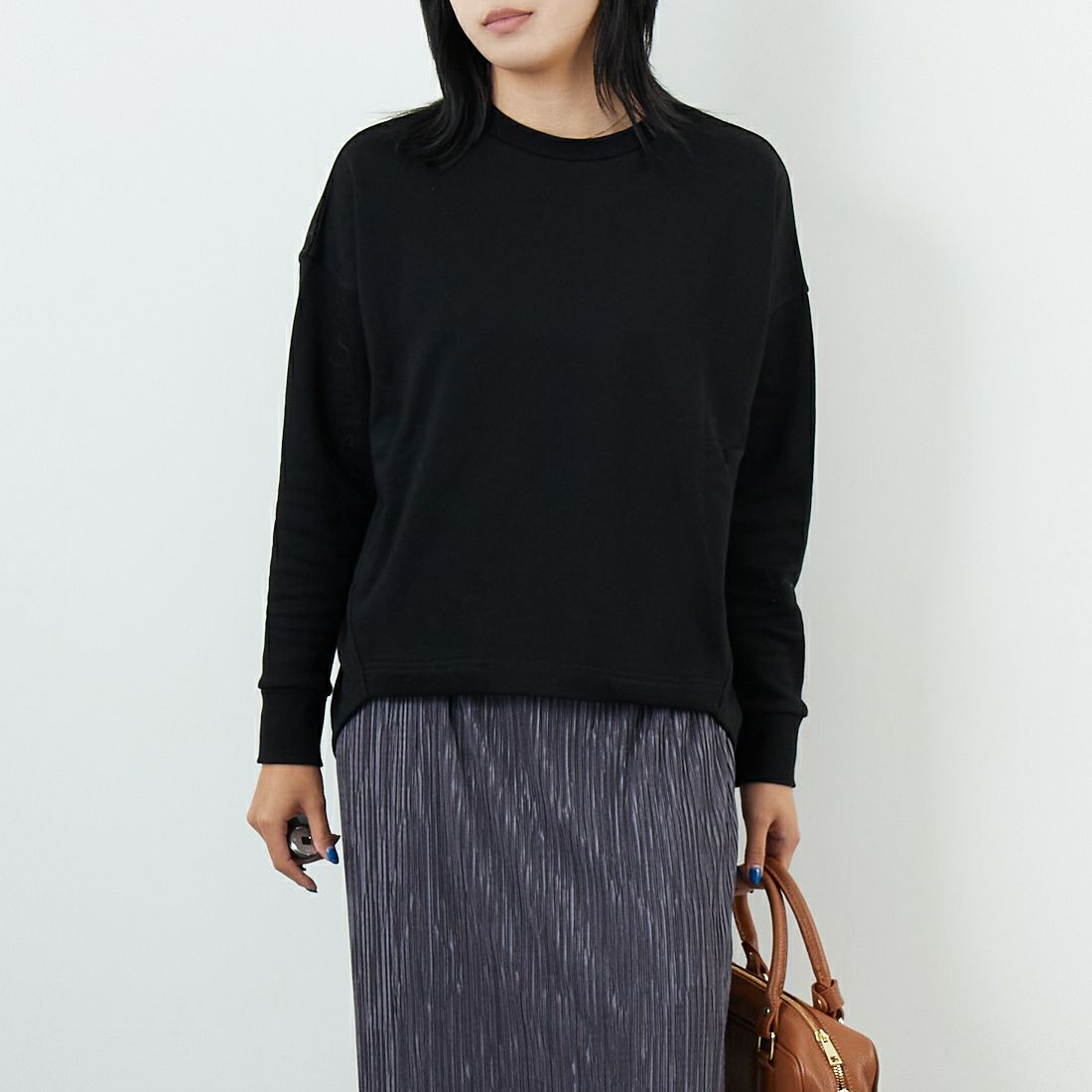 Jf Ready Made [ジェイエフレディメイド] 切替スウェット [3106107] 801 ﾌﾞﾗｯｸ &&モデル身長：167cm 着用サイズ：F&&