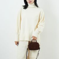 104 ｵﾌ&&モデル身長：167cm 着用サイズ：F&&