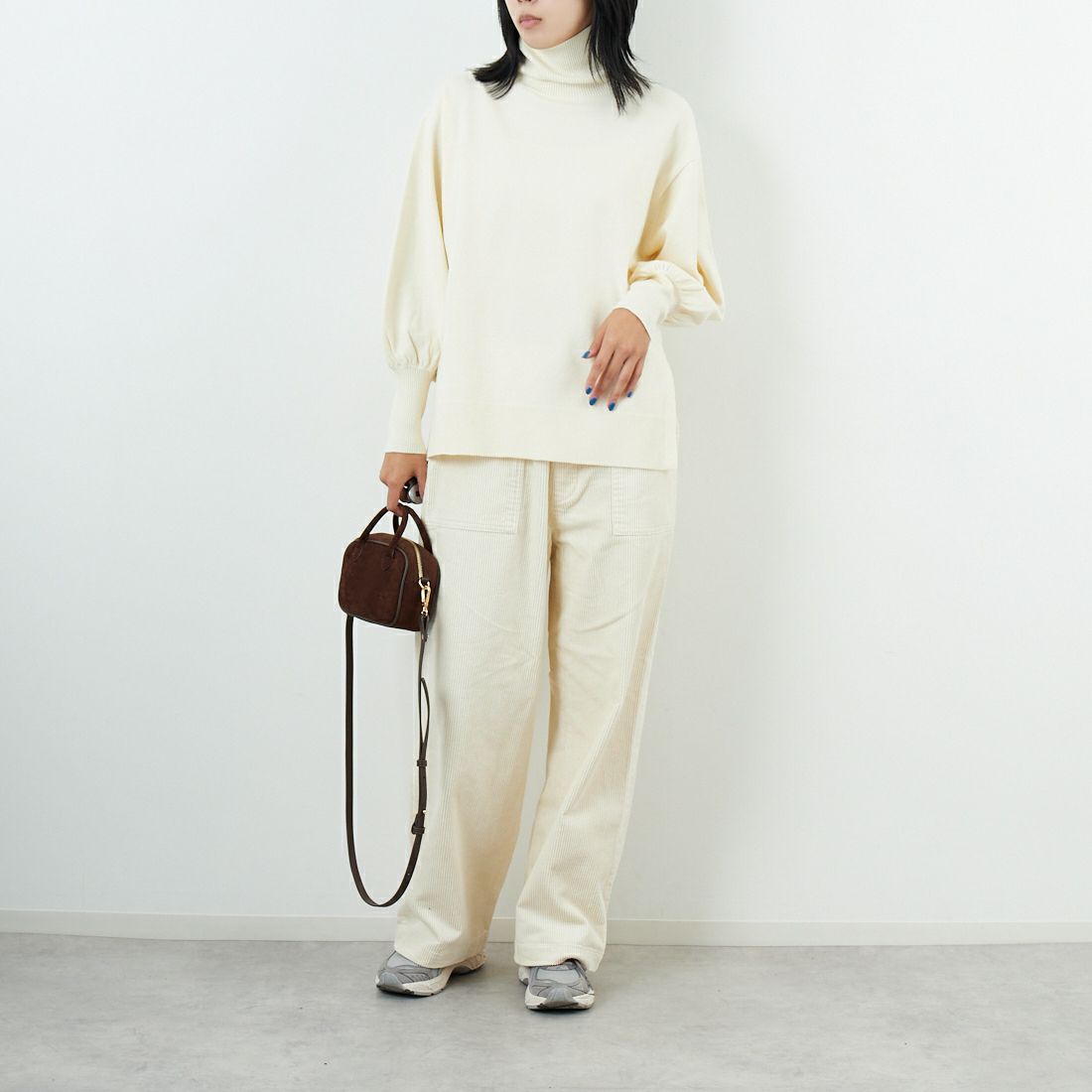 Jf Ready Made [ジェイエフレディメイド] スリットタートルネックニット [3106204] 104 ｵﾌｰ &&モデル身長：167cm 着用サイズ：F&&