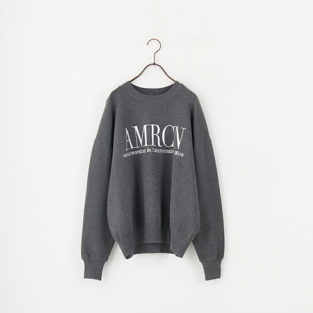 MICA&DEAL [マイカアンドディール] AMERICANA×MICA クルーネック刺繍ニット [0125308272] GRAY