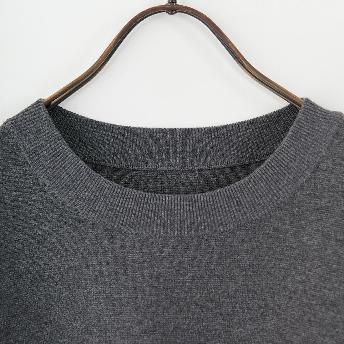 MICA&DEAL [マイカアンドディール] AMERICANA×MICA クルーネック刺繍ニット [0125308272] GRAY