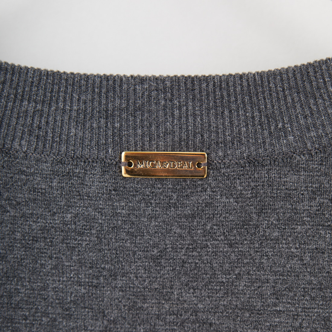 MICA&DEAL [マイカアンドディール] AMERICANA×MICA クルーネック刺繍ニット [0125308272] GRAY