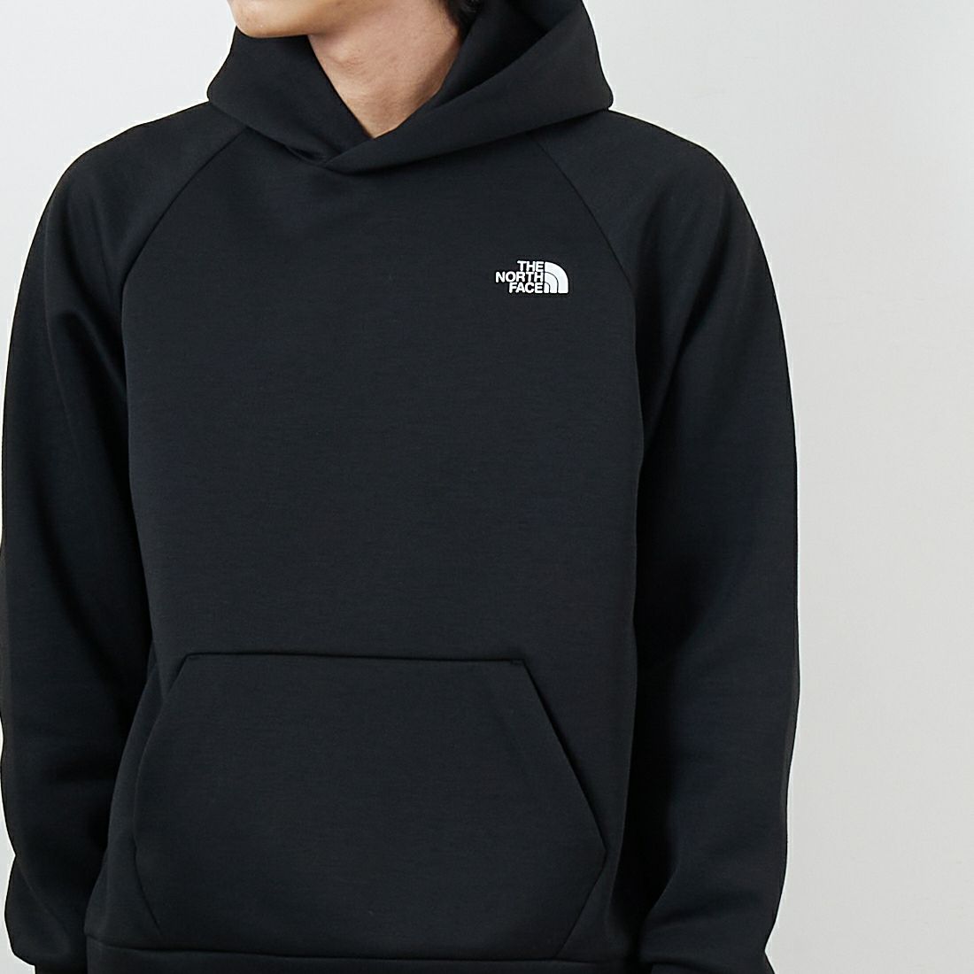 THE NORTH FACE [ザ ノースフェイス] テックエアースウェットフーディ [NT62583] K &&モデル身長：179cm 着用サイズ：M&&