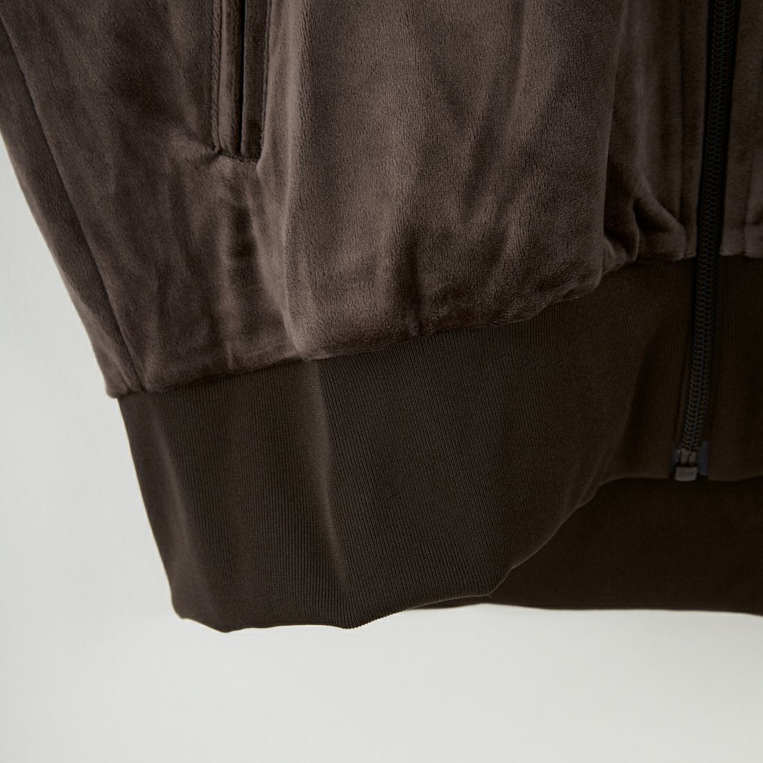 adidas Originals [アディダス オリジナルス] ファイヤーバード ベロアトラックトップ [ID053] KD9373