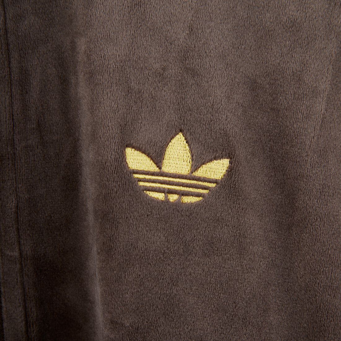 adidas Originals [アディダス オリジナルス] ファイヤーバード ベロアトラックトップ [ID053] KD9373