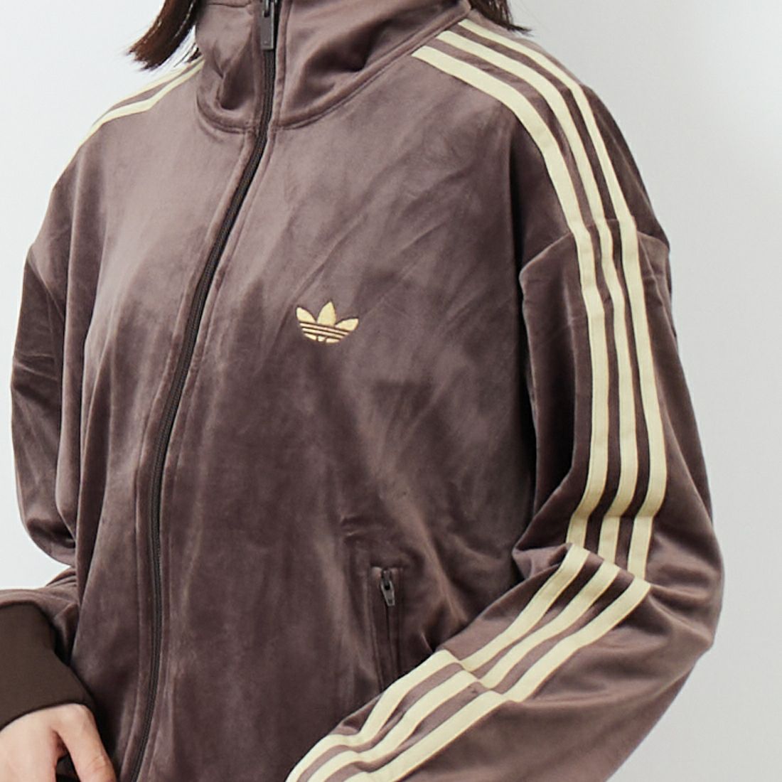 adidas Originals [アディダス オリジナルス] ファイヤーバード ベロアトラックトップ [ID053] KD9373