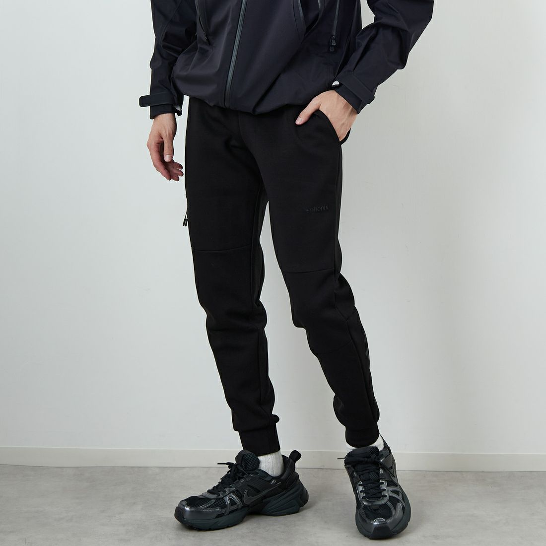 BLACK&&モデル身長：168cm 着用サイズ：M&&